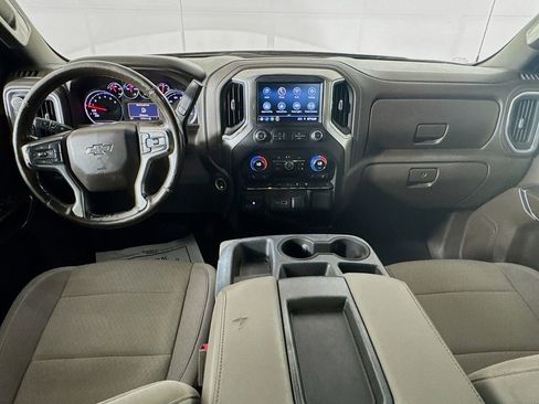 Used 2021 Chevrolet Silverado 1500 RST image 23