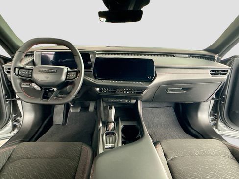 New 2026 Dodge Charger Daytona Scat Pack image 2