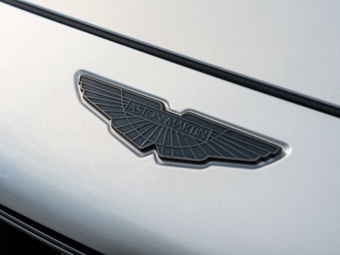 Used 2023 Aston Martin DBX 707 AWD/4WD image 15