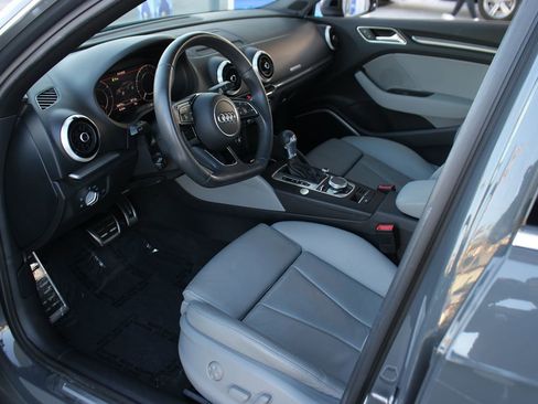 Used 2017 Audi A3 e-tron Premium Plus w/ Technology Package image 24