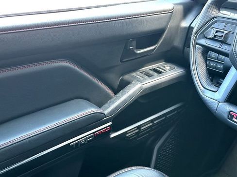 Certified 2025 Toyota Tacoma TRD Pro AWD/4WD image 27