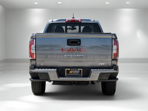 Used 2022 GMC Canyon AT4 AWD/4WD image 7
