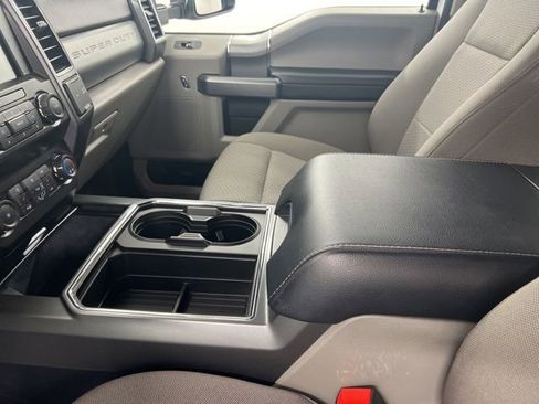 Used 2022 Ford F250 XLT w/ XLT Premium Package image 15