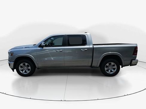 Used 2022 RAM 1500 Laramie AWD/4WD image 6