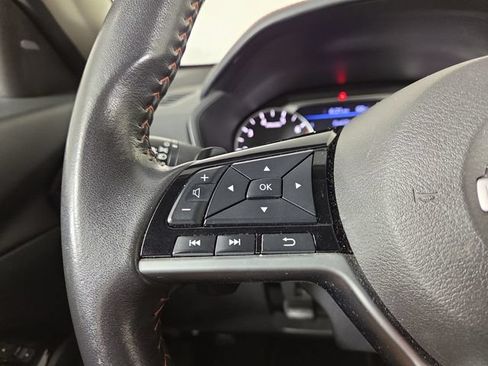 Used 2024 Nissan Altima 2.5 SR FWD image 21