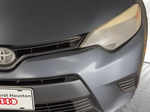 Used 2015 Toyota Corolla LE image 11