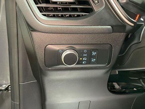 Certified 2021 Ford Escape SE w/ Cold Weather Package image 16