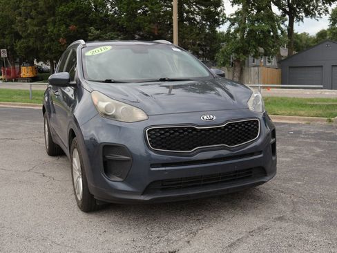 Used 2018 Kia Sportage LX w/ LX Popular Package FWD image 16