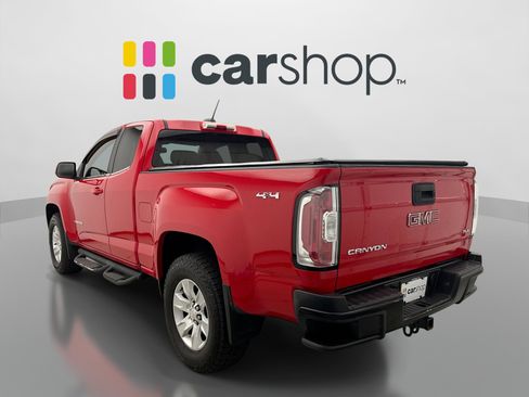 Used 2015 GMC Canyon SLE AWD/4WD image 3