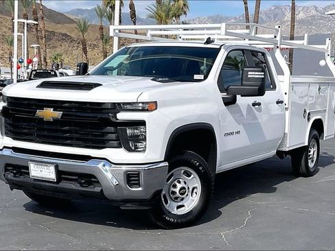 Used 2024 Chevrolet Silverado 2500 W/T w/ WT Convenience Package AWD/4WD image 1