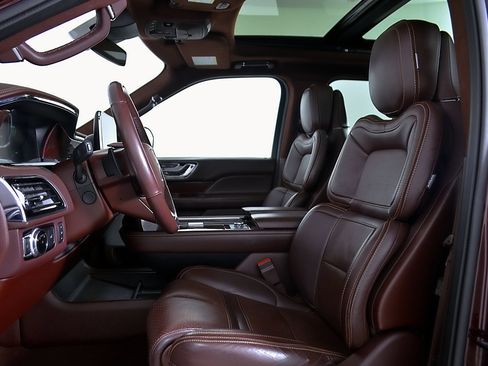 Used 2019 Lincoln Navigator L Black Label AWD/4WD image 15