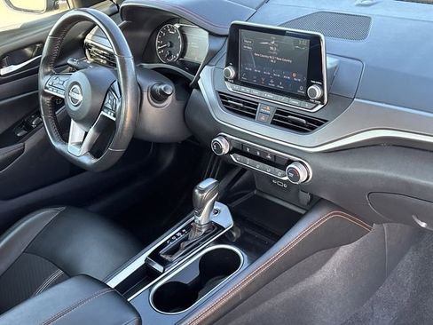 Used 2024 Nissan Altima 2.5 SR image 26