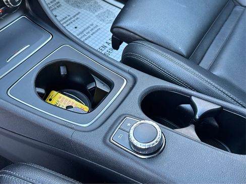 Used 2018 Mercedes-Benz CLA 250 4MATIC image 18