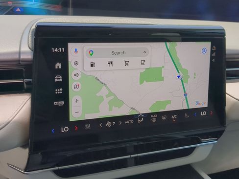 New 2026 Lincoln Nautilus Premier AWD/4WD image 16