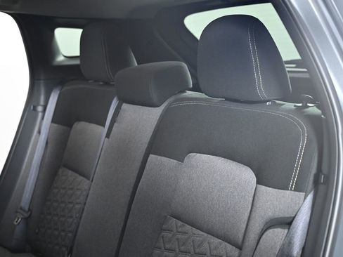 Used 2025 Nissan Kicks SV w/ SV Premium Package image 25