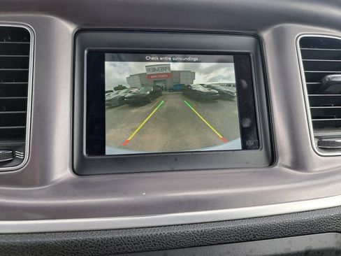 Used 2022 Dodge Charger SXT image 13