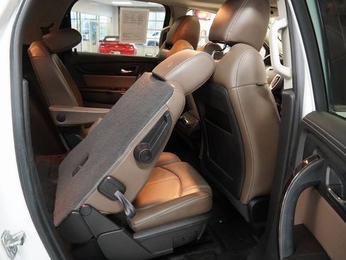 Used 2017 GMC Acadia Limited SLT image 26