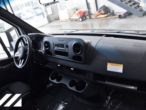 New 2024 Mercedes-Benz Sprinter 3500 image 18