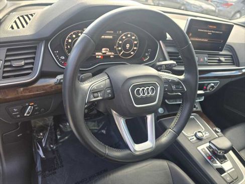 Used 2020 Audi Q5 e Premium Plus w/ Premium Plus Package image 26