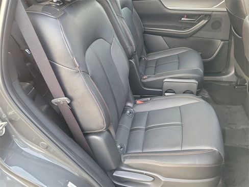 Certified 2024 MAZDA CX-90 Plug-In Hybrid w/ Premium Pkg image 25