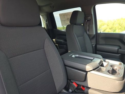 Used 2026 GMC Sierra 1500 Pro w/ Graphite Edition image 42