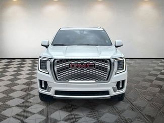 Used 2022 GMC Yukon Denali video 2