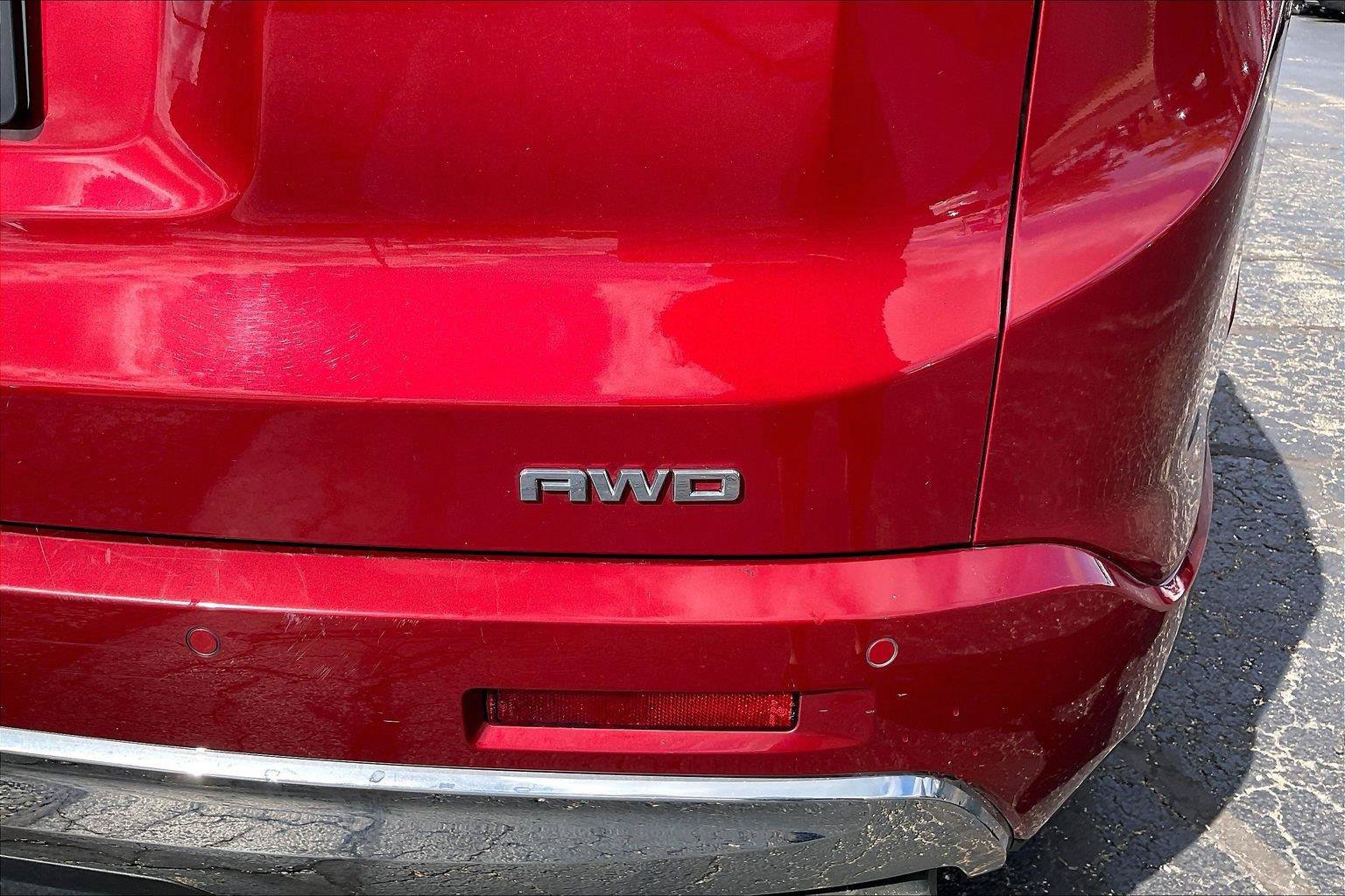 Used 2019 GMC Acadia Denali w/ Technology Package AWD/4WD image 9