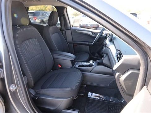 Certified 2023 Ford Escape Active image 25