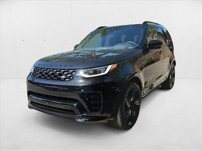 New 2024 Land Rover Discovery Dynamic SE