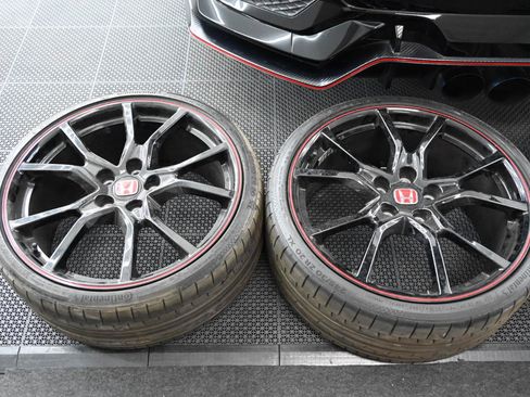 Used 2019 Honda Civic Type R image 59