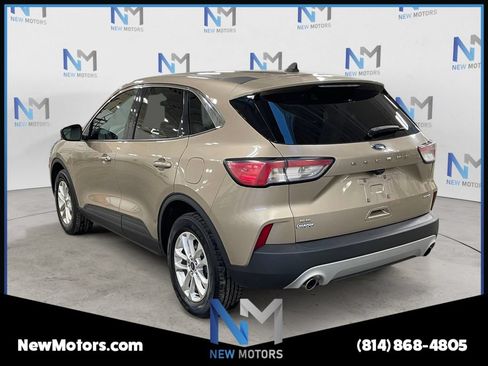 Used 2021 Ford Escape SE AWD/4WD image 3