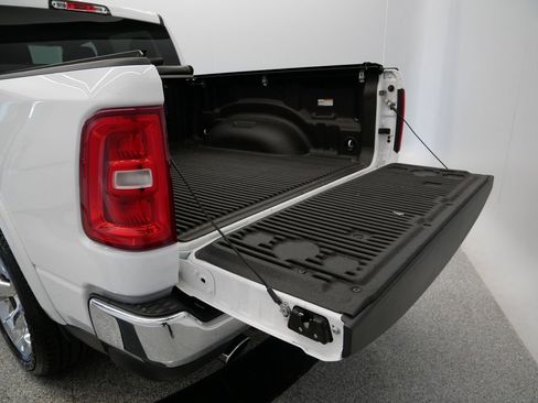 New 2025 RAM 1500 Big Horn image 9