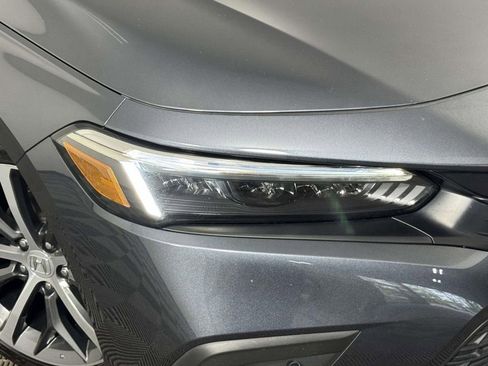 Used 2024 Honda Civic Touring image 15