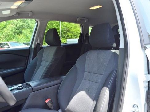 Used 2024 Nissan Rogue SV AWD/4WD image 18