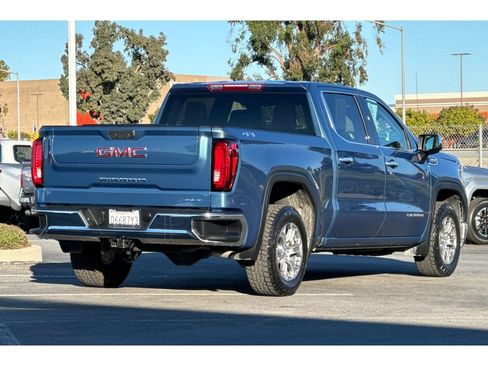 Used 2024 GMC Sierra 1500 SLT image 4