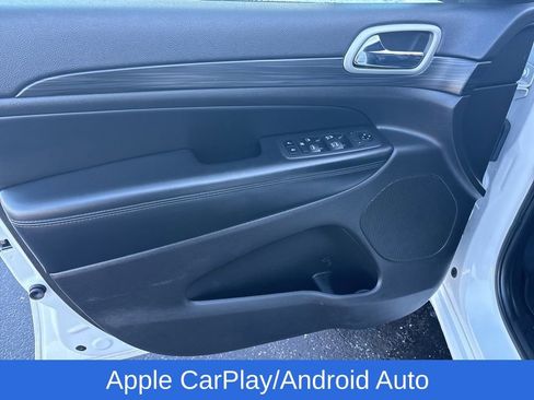 Used 2019 Jeep Grand Cherokee Altitude image 15