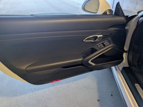 Used 2018 Porsche 911 Carrera 4S image 31