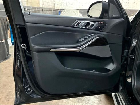 Used 2025 BMW X7 xDrive40i AWD/4WD image 25