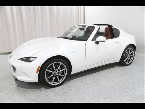 Certified 2023 MAZDA MX-5 Miata Grand Touring RWD image 4