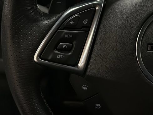 Used 2022 Chevrolet Camaro LT RWD image 19