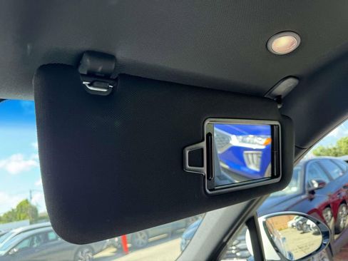 Certified 2025 Genesis GV70 3.5T Sport image 31