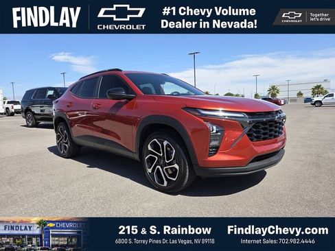 Certified 2024 Chevrolet Trax RS w/ Sunroof Package FWD image 1