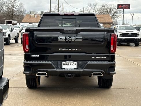 Used 2022 GMC Sierra 1500 Denali Ultimate image 4