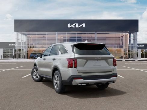 New 2026 Kia Sorento LX FWD image 4