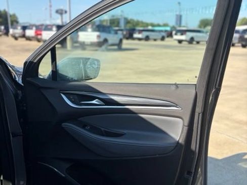 Used 2020 Buick Enclave Essence w/ Sound and Sites Package FWD image 14
