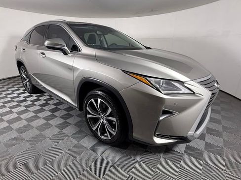 Used 2018 Lexus RX 350 FWD w/ Premium Package image 9