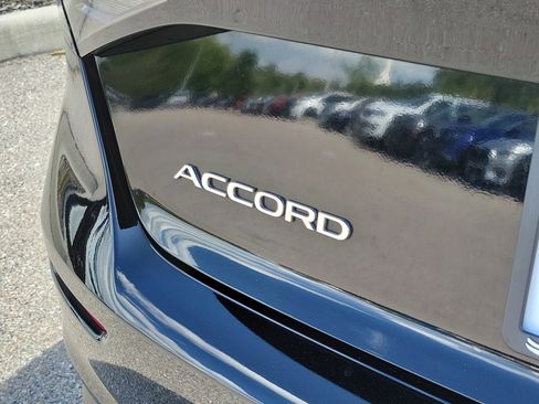 Certified 2023 Honda Accord LX image 10
