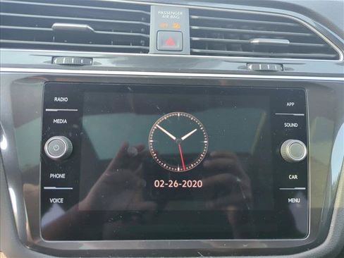 Used 2024 Volkswagen Tiguan SE FWD image 26