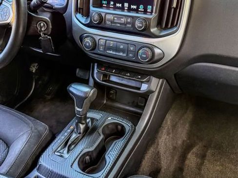 Used 2017 Chevrolet Colorado LT RWD image 31