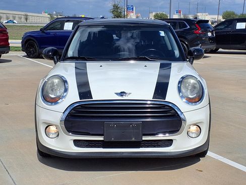 Used 2016 MINI Cooper 2-Door Hardtop image 5